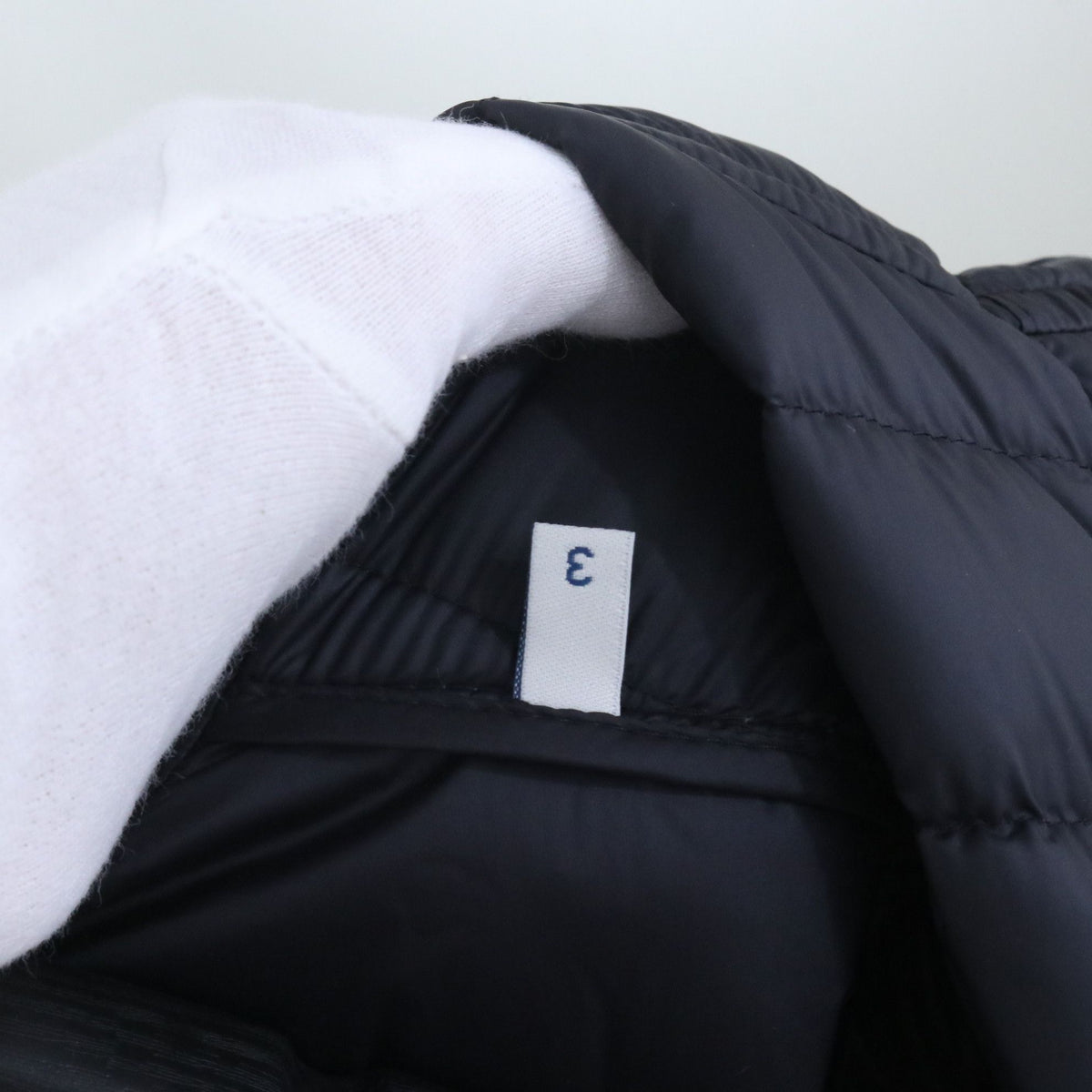 Moncler - Raie - Polyamide - Black - (M)