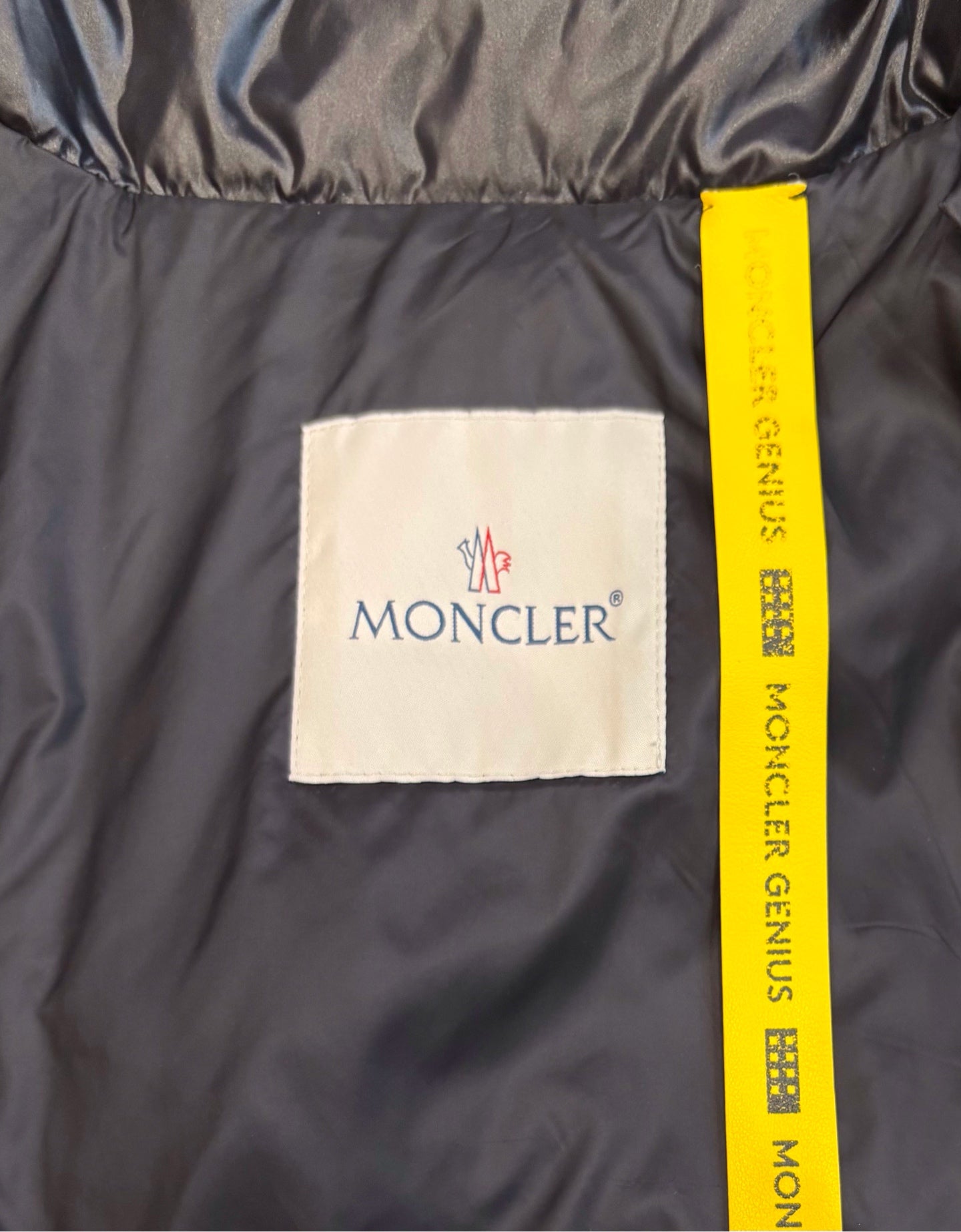 Moncler - Rubellit Down Jacket - Polyamide, Goose down filling - Black - (1)