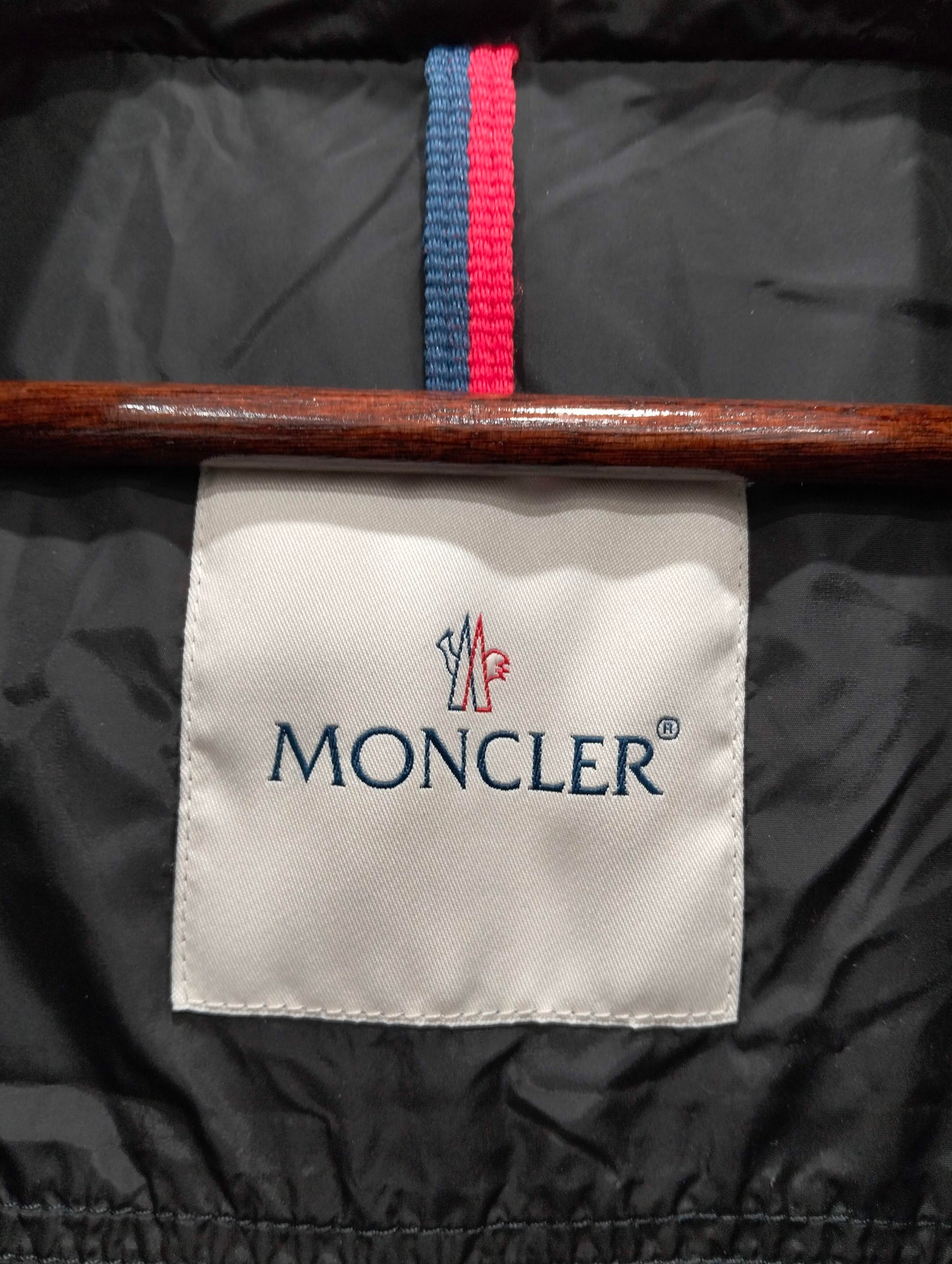 Moncler - SERRE GIUBBOTTO - Polyamide - Black - (2)
