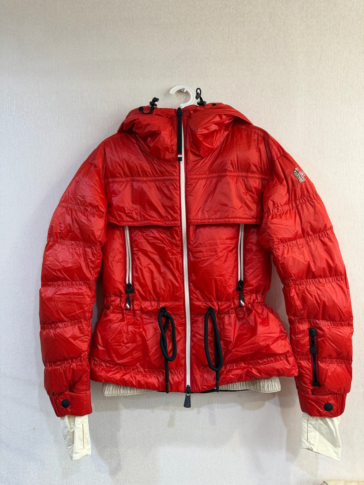 Moncler - Theys - Polyamide - Red - (1)