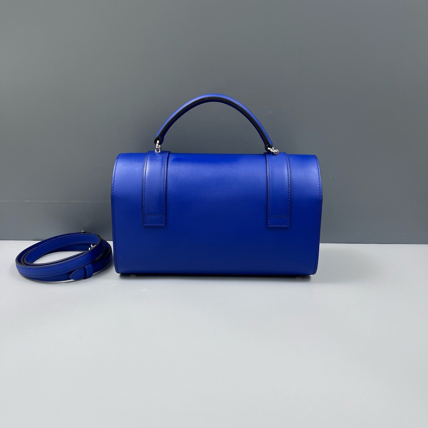 Moynat - Cabotin - Leather - Blue - (Medium)