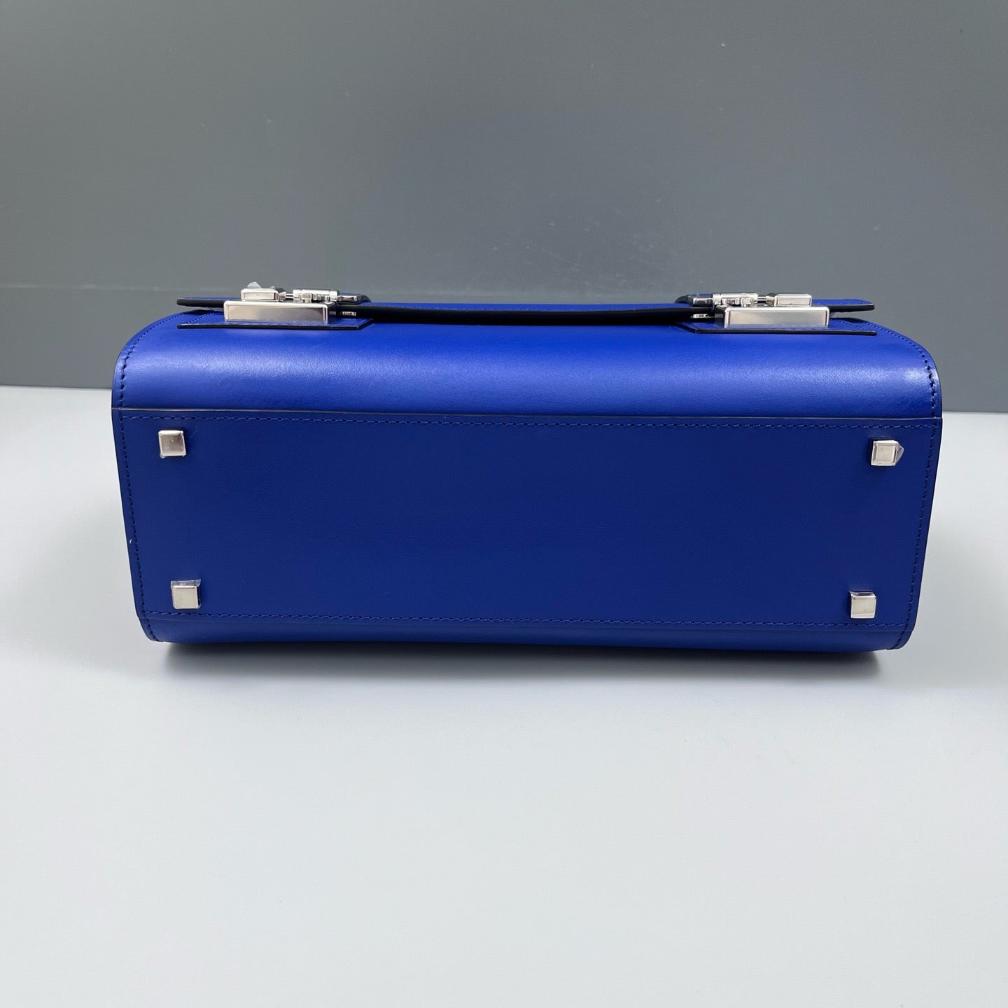 Moynat - Cabotin - Leather - Blue - (Medium)