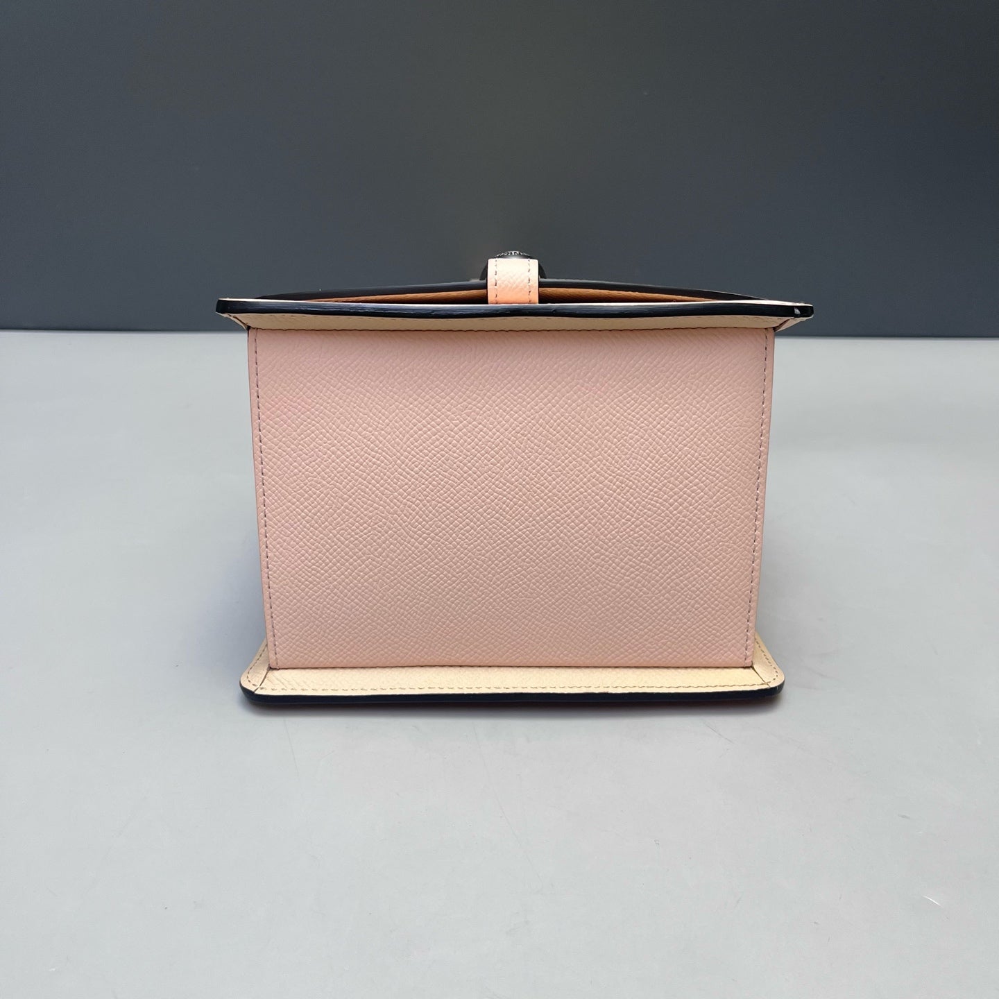 Moynat Mini Vanity Grained leather Pink - view 4