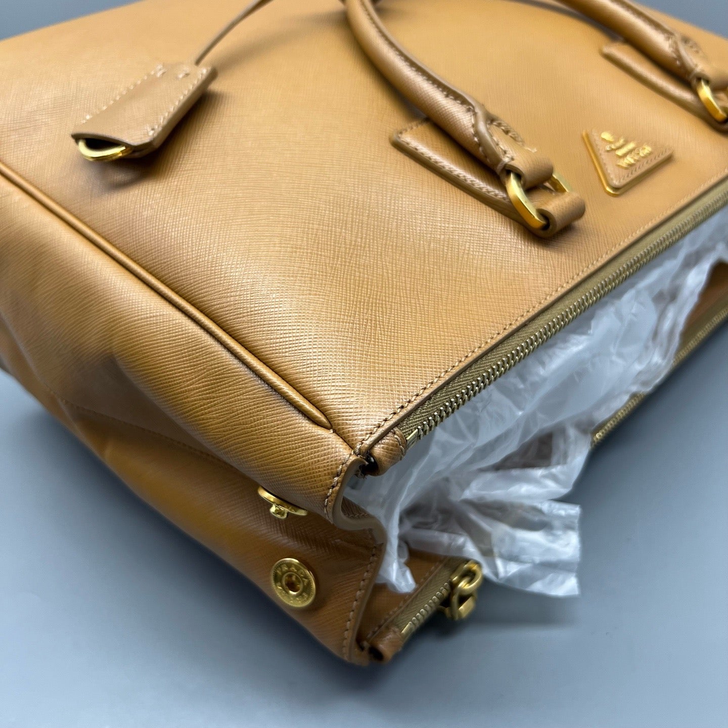Prada - Bauletto - Leather - Brown - (large)