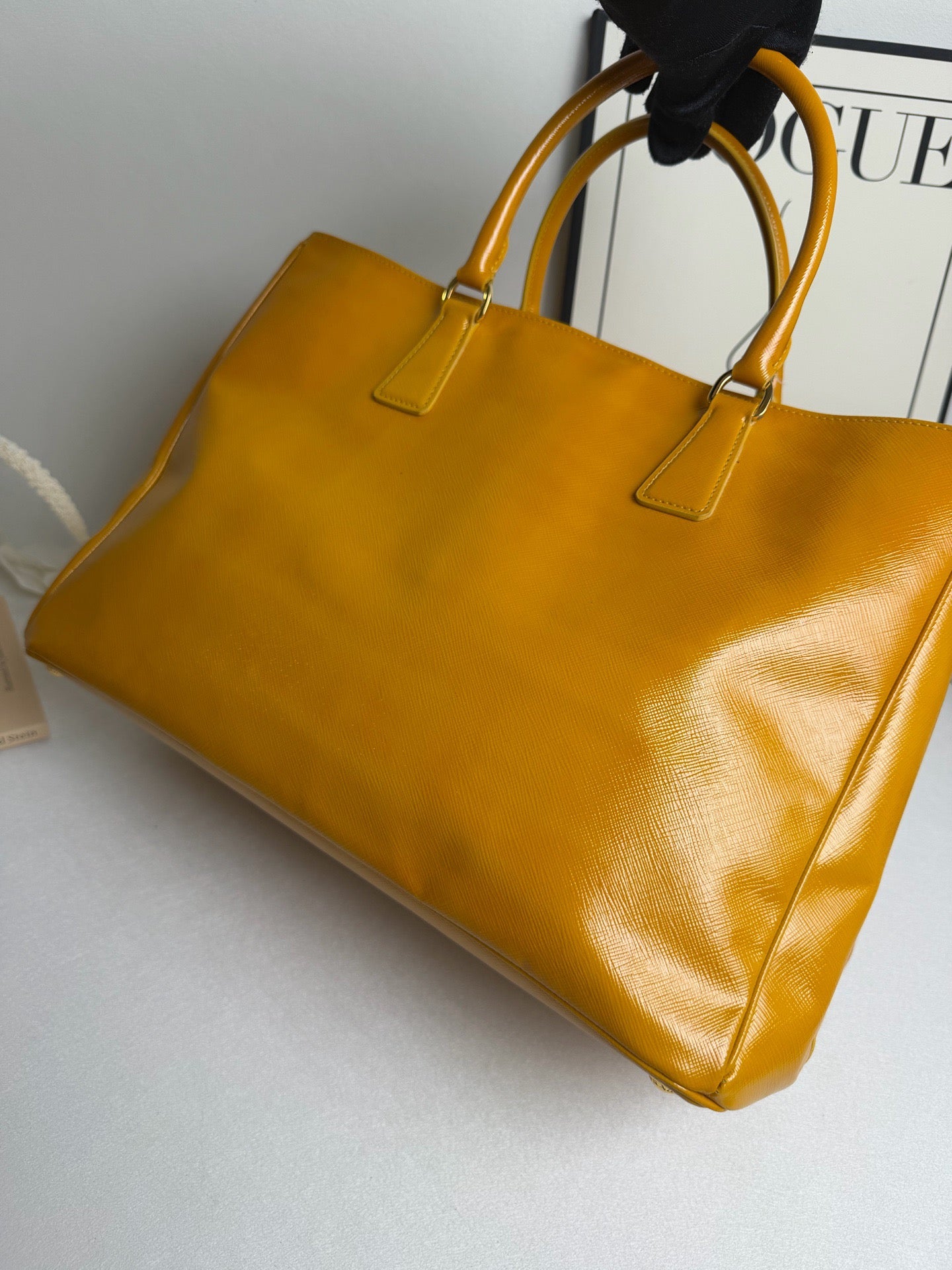 Prada - BN1801 - Leather - Yellow - (Large)