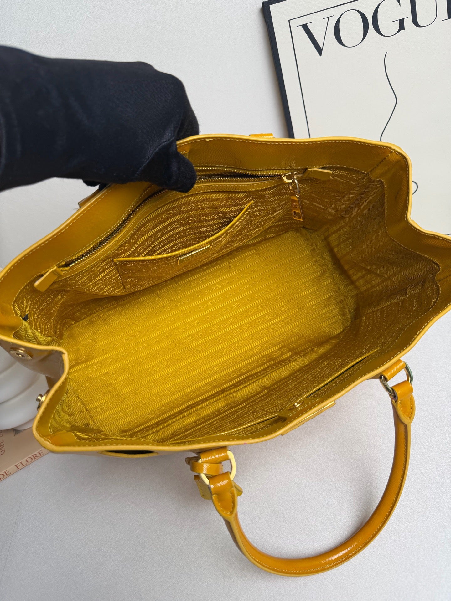 Prada - BN1801 - Leather - Yellow - (Large)