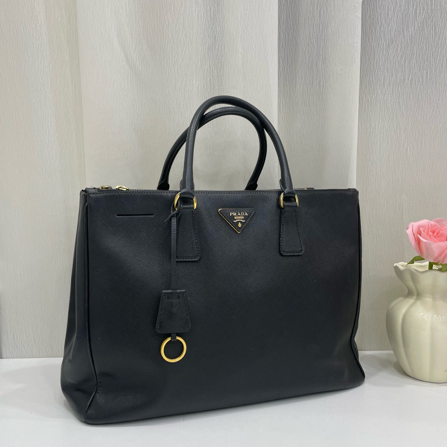 Prada - BN2674 - Leather - Black - (large)