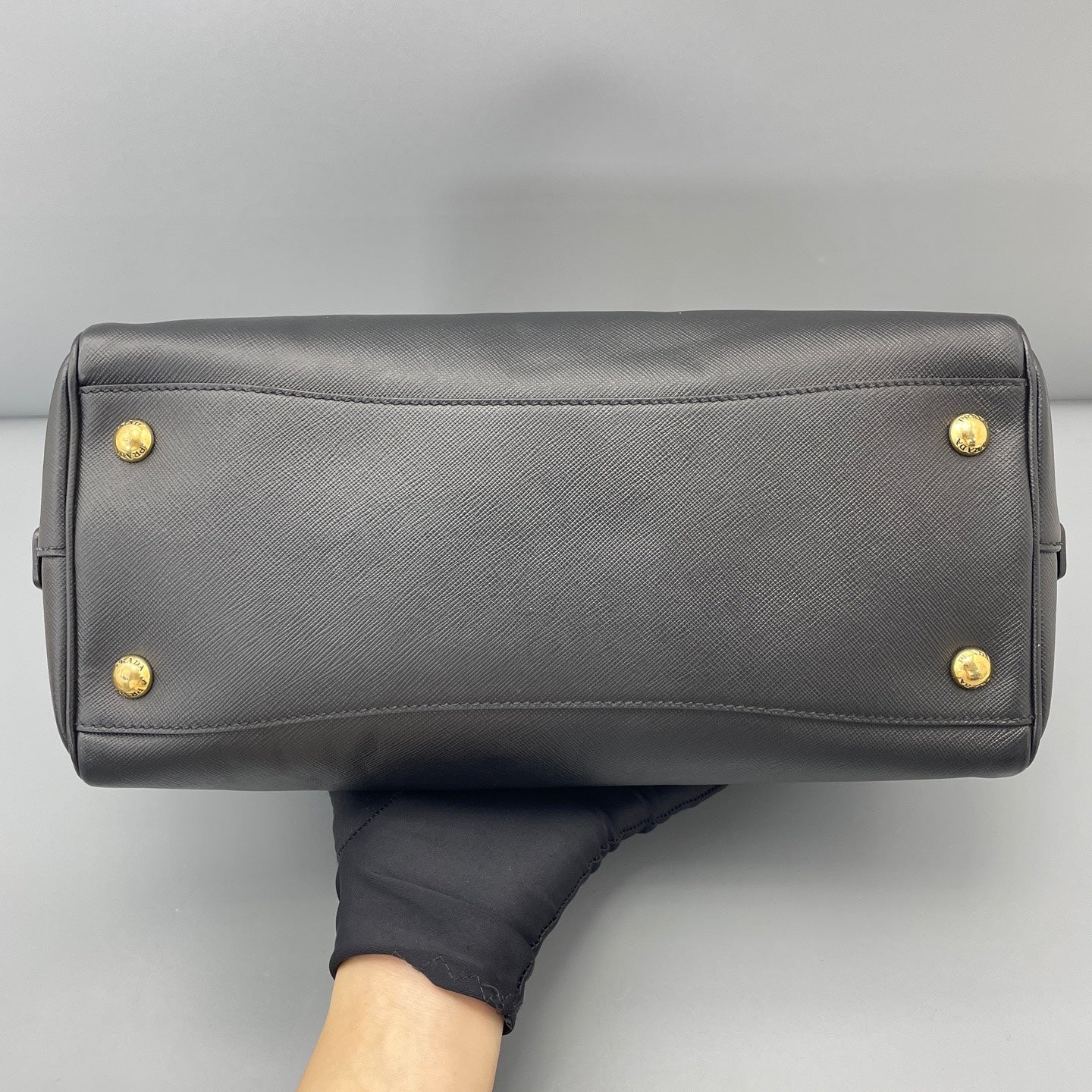 Prada - Boston Bag - Leather - Black - (medium)