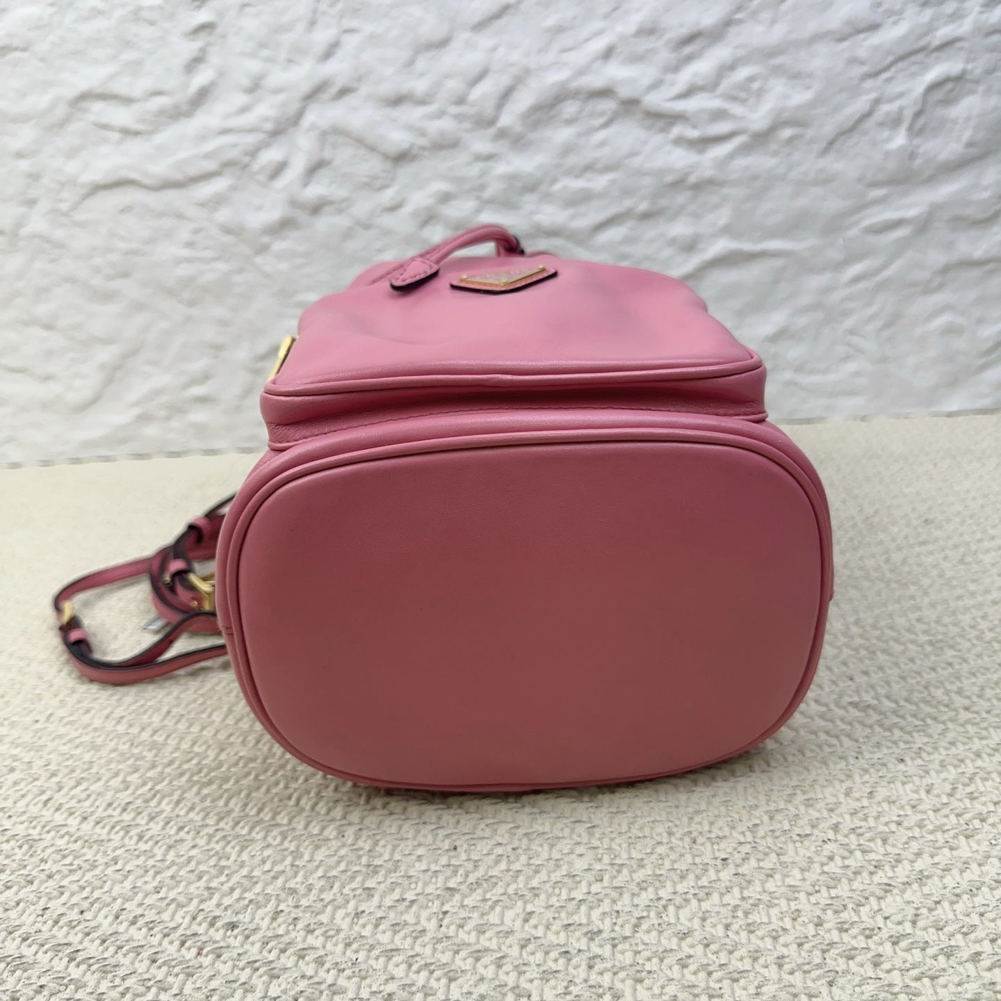 Prada - Bucket Bag - Leather - Pink - (medium)