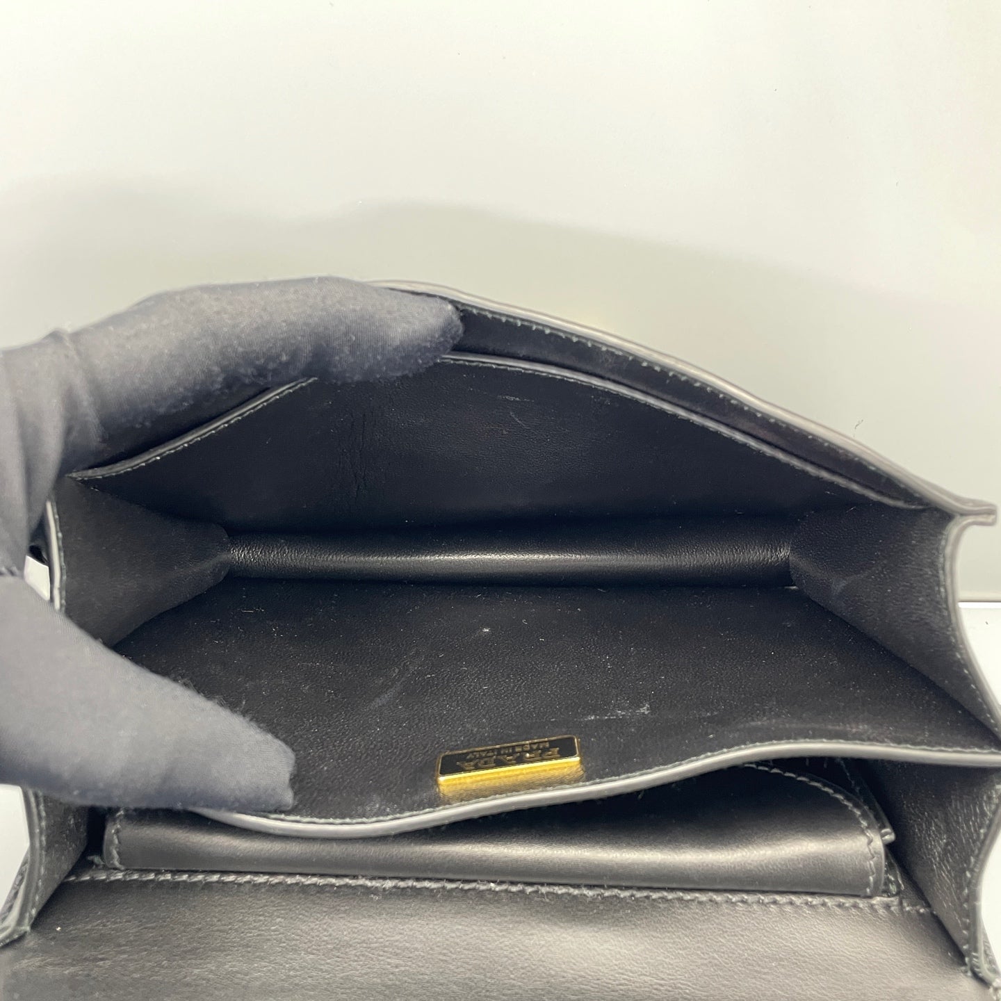 Prada - Cahier Bag - Leather - Black - (Small)