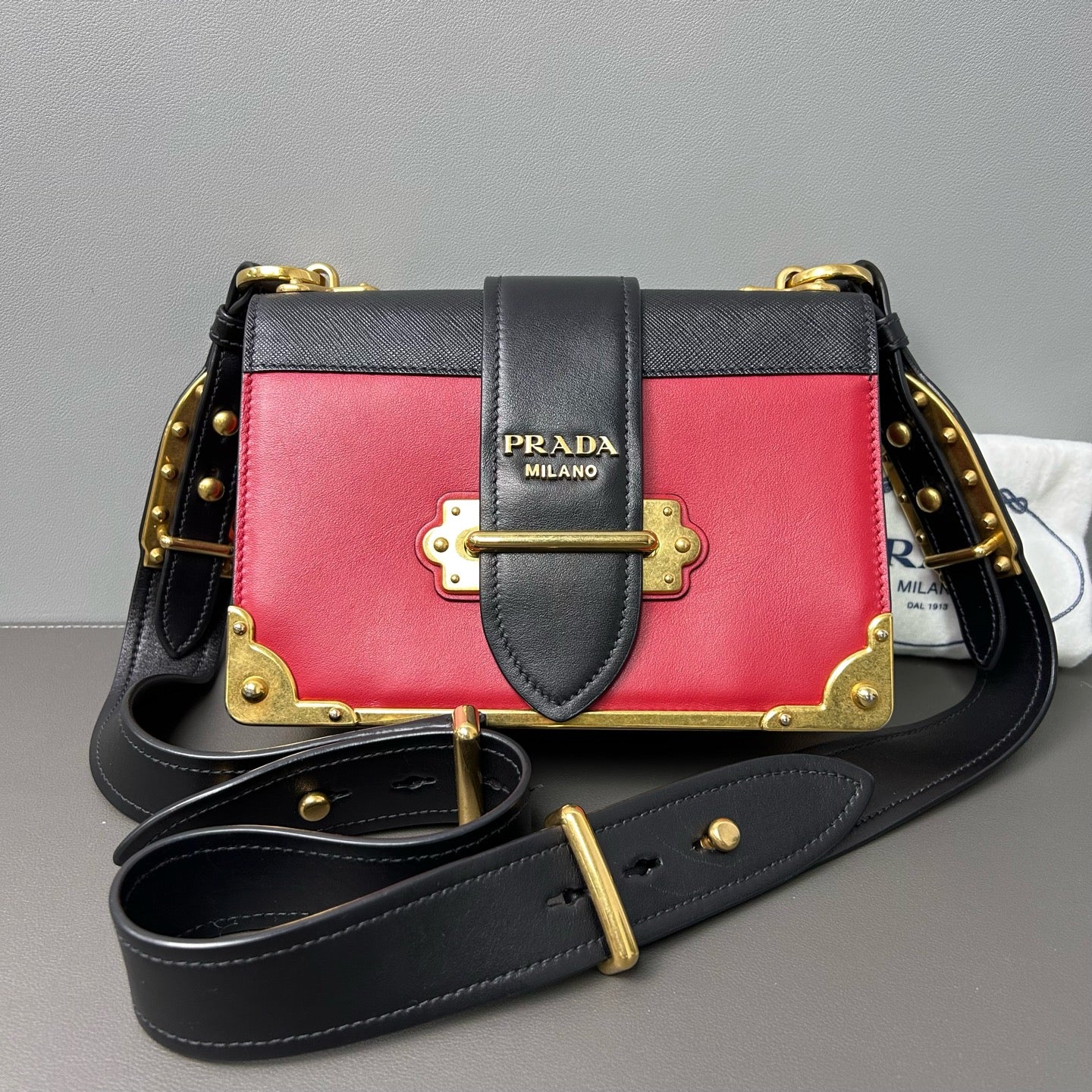 Prada - Cahier - Cowhide leather - Red, Black - (Medium)