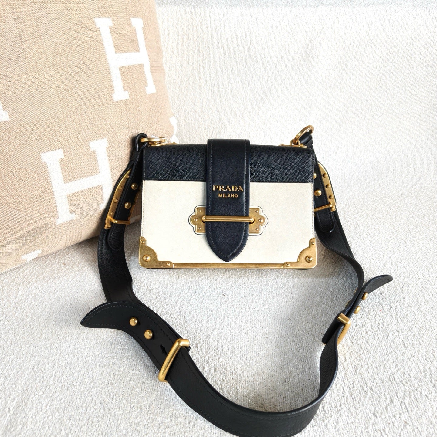 Prada - Cahier - Leather - Black and White - (small)