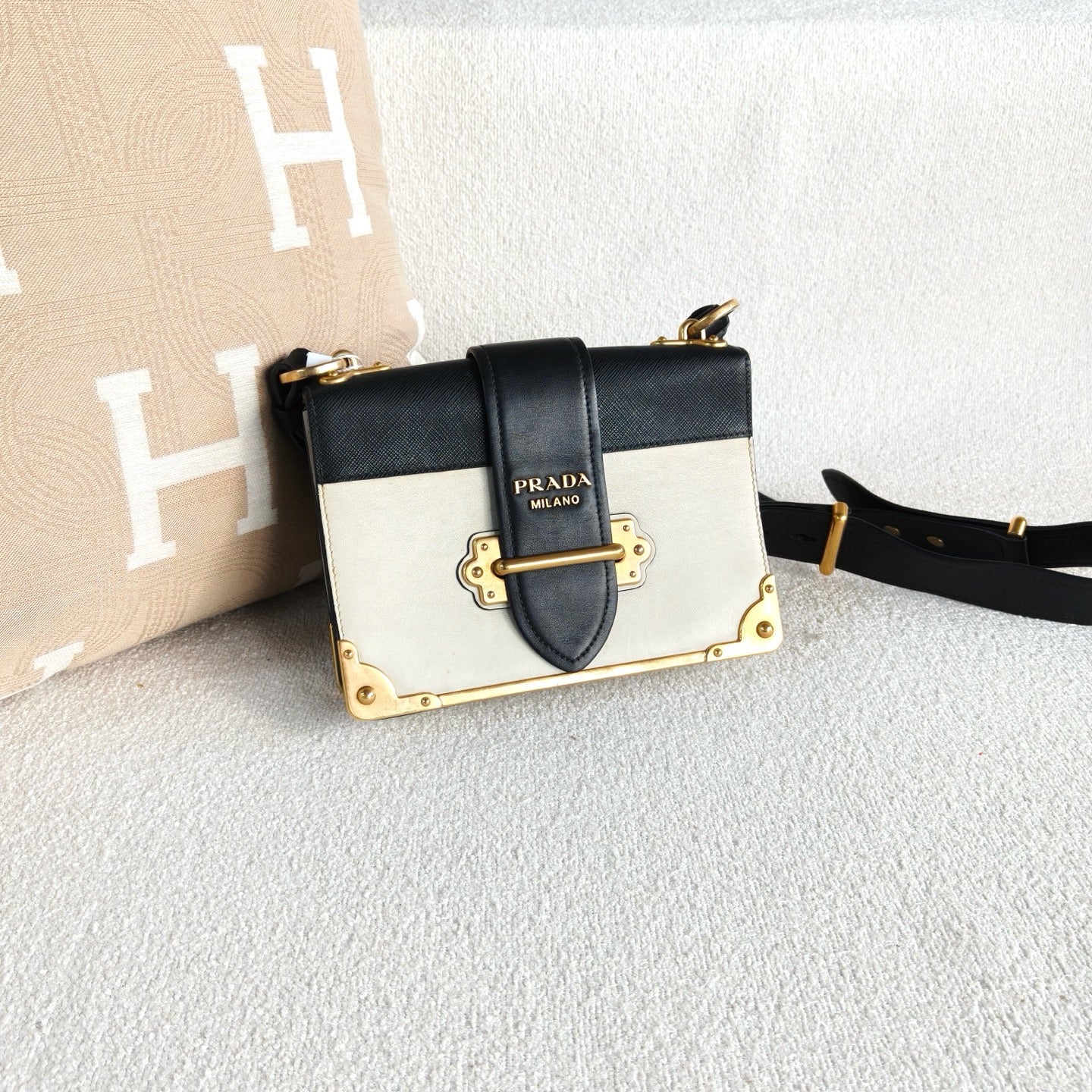 Prada - Cahier - Leather - Black and White - (small)