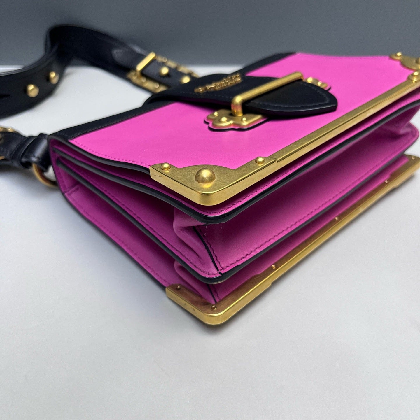 Prada - Cahier - Leather - Multicolour - (small)