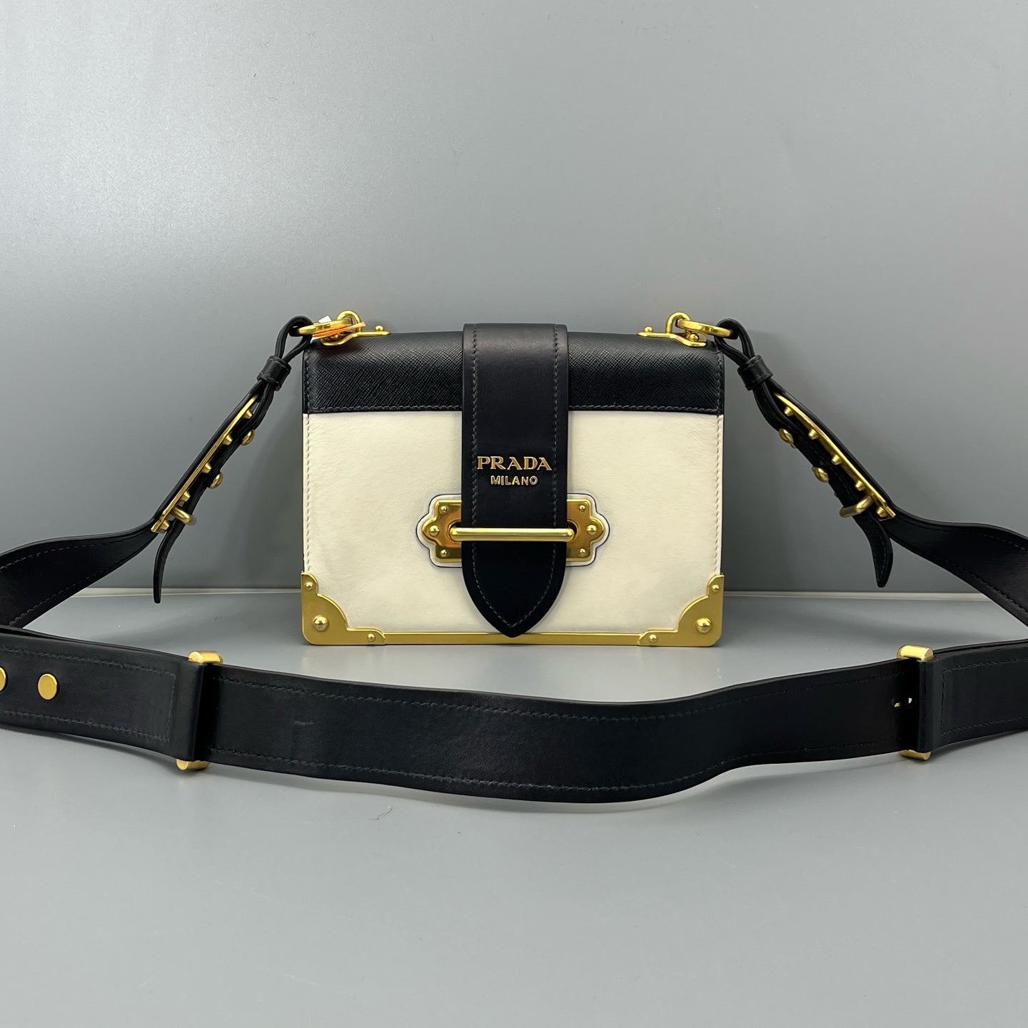 Prada - Cahier - Leather - Multicolour - (small)