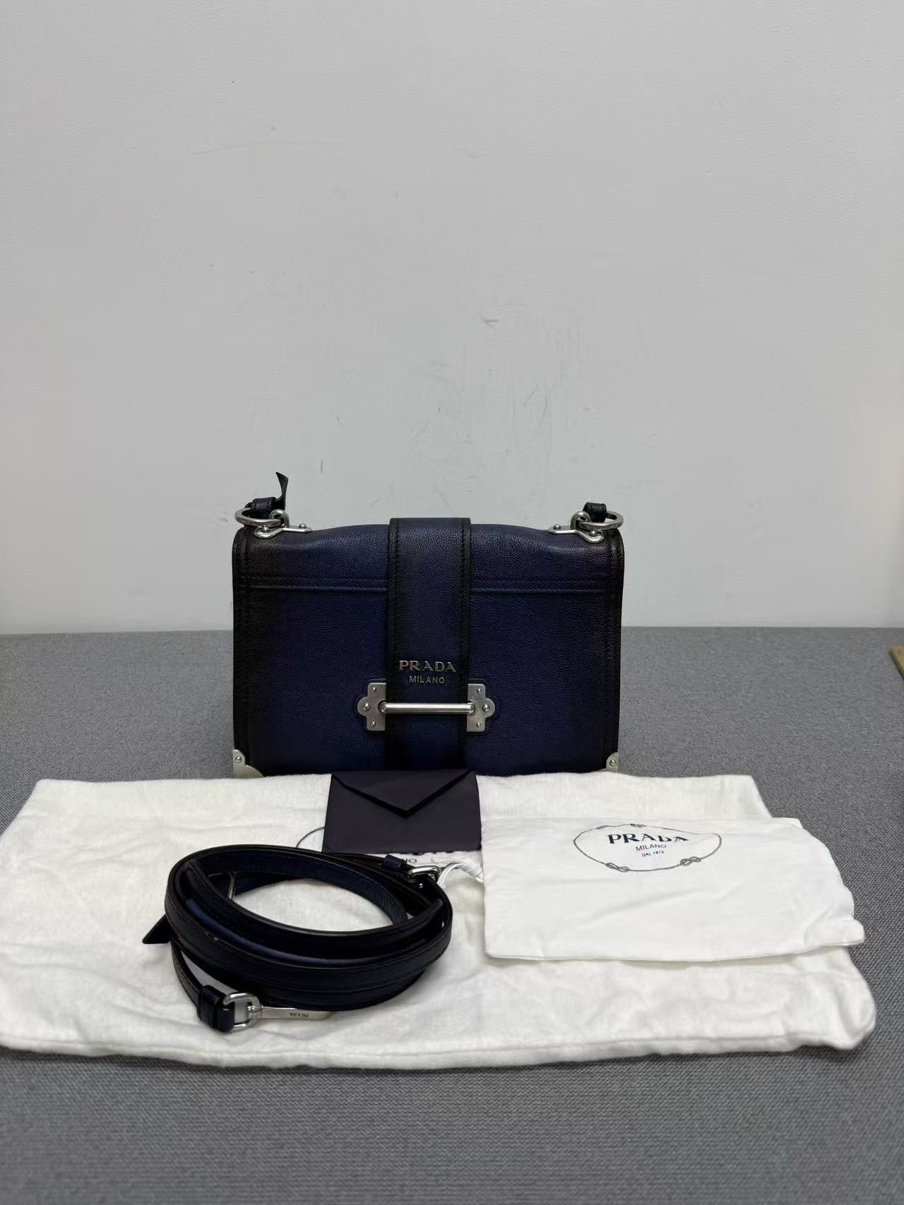 Prada - Cahier - Leather - Navy - (Small)