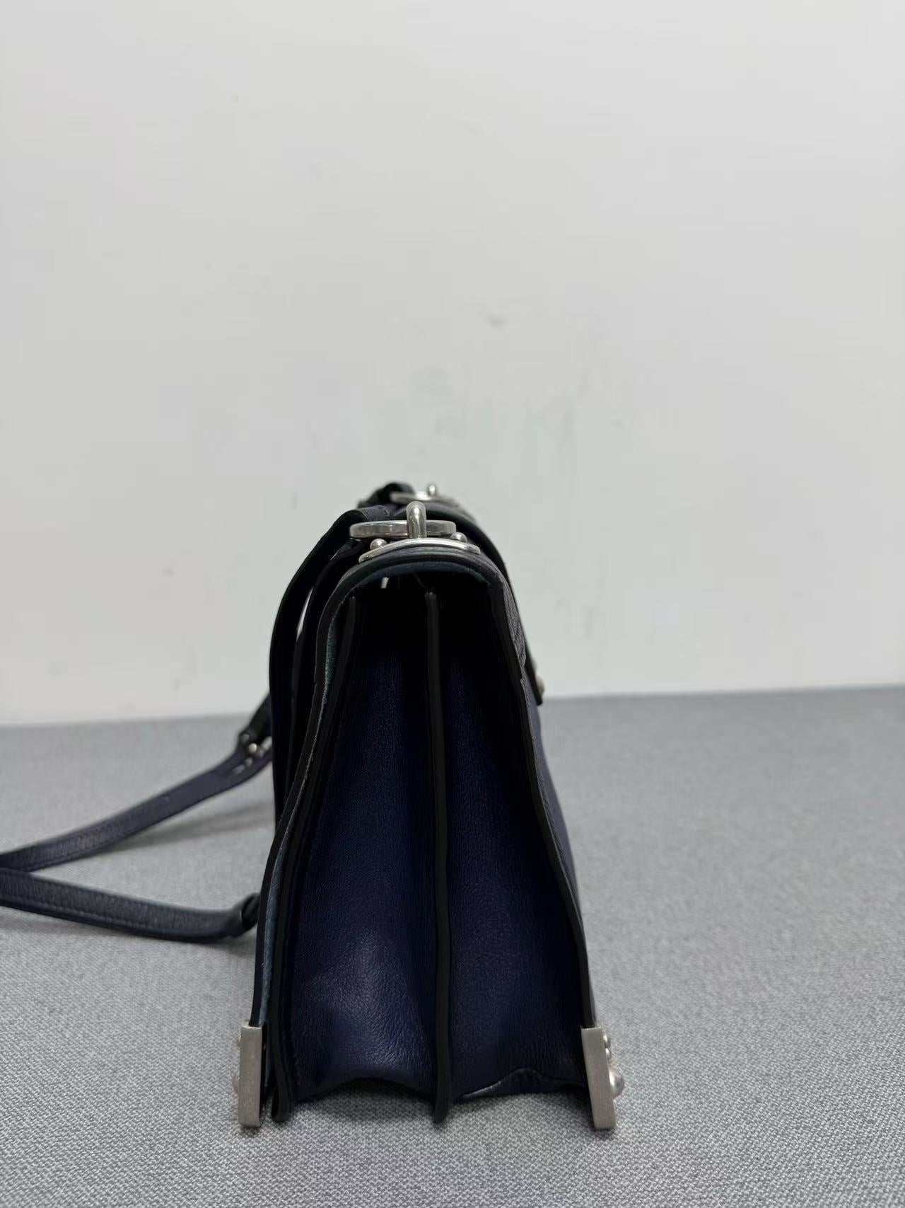 Prada - Cahier - Leather - Navy - (Small)