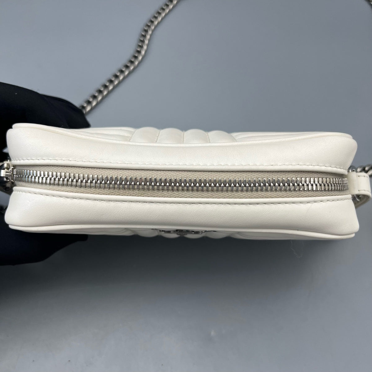 Prada - Camera Bag - Leather - White