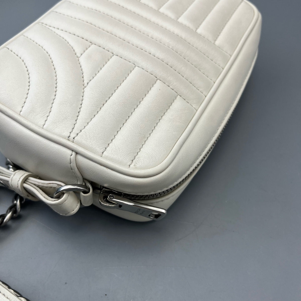 Prada - Camera Bag - Leather - White