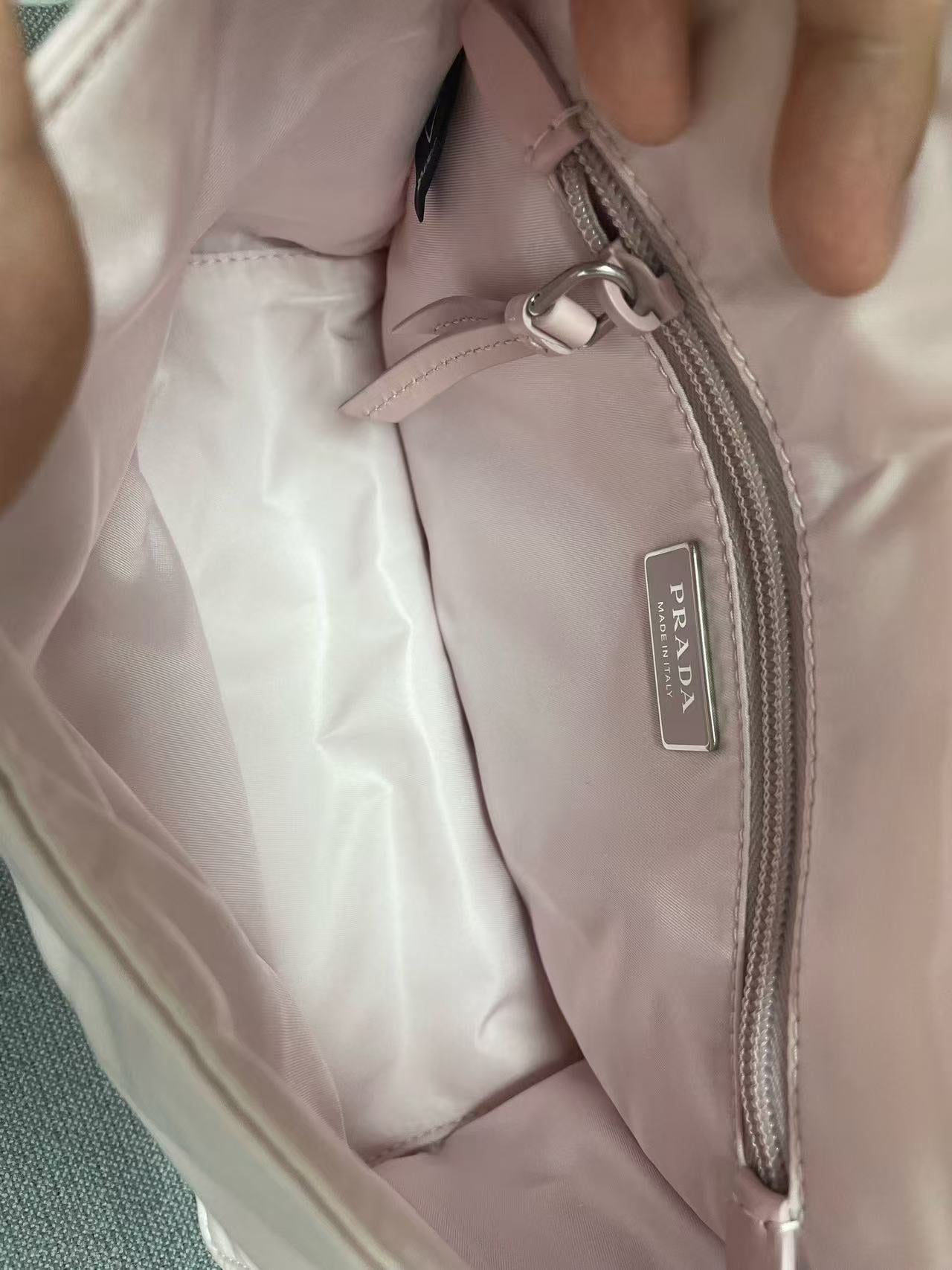 Prada - Cini - Nylon with leather trim - Pink - (small)