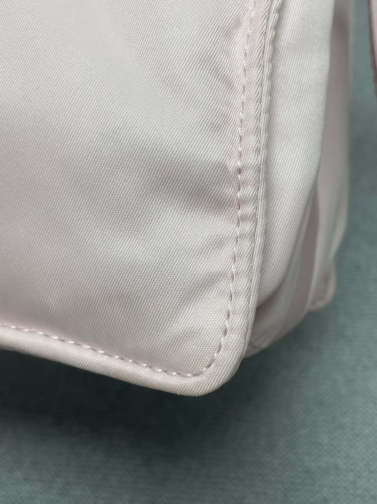 Prada - Cini - Nylon with leather trim - Pink - (small)