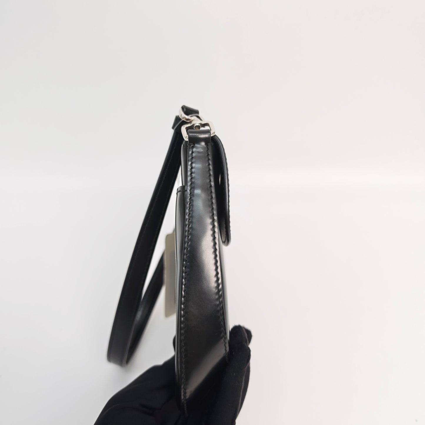 Prada - Cleo - Leather - Black - (small)