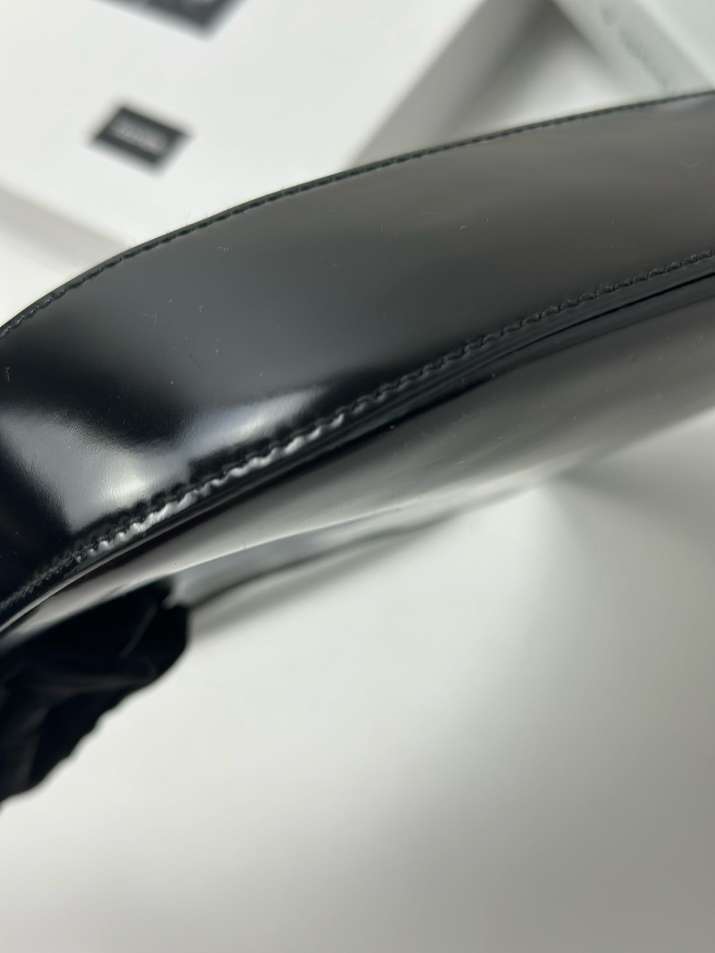 Prada - Cleo - Leather - Black - (small)