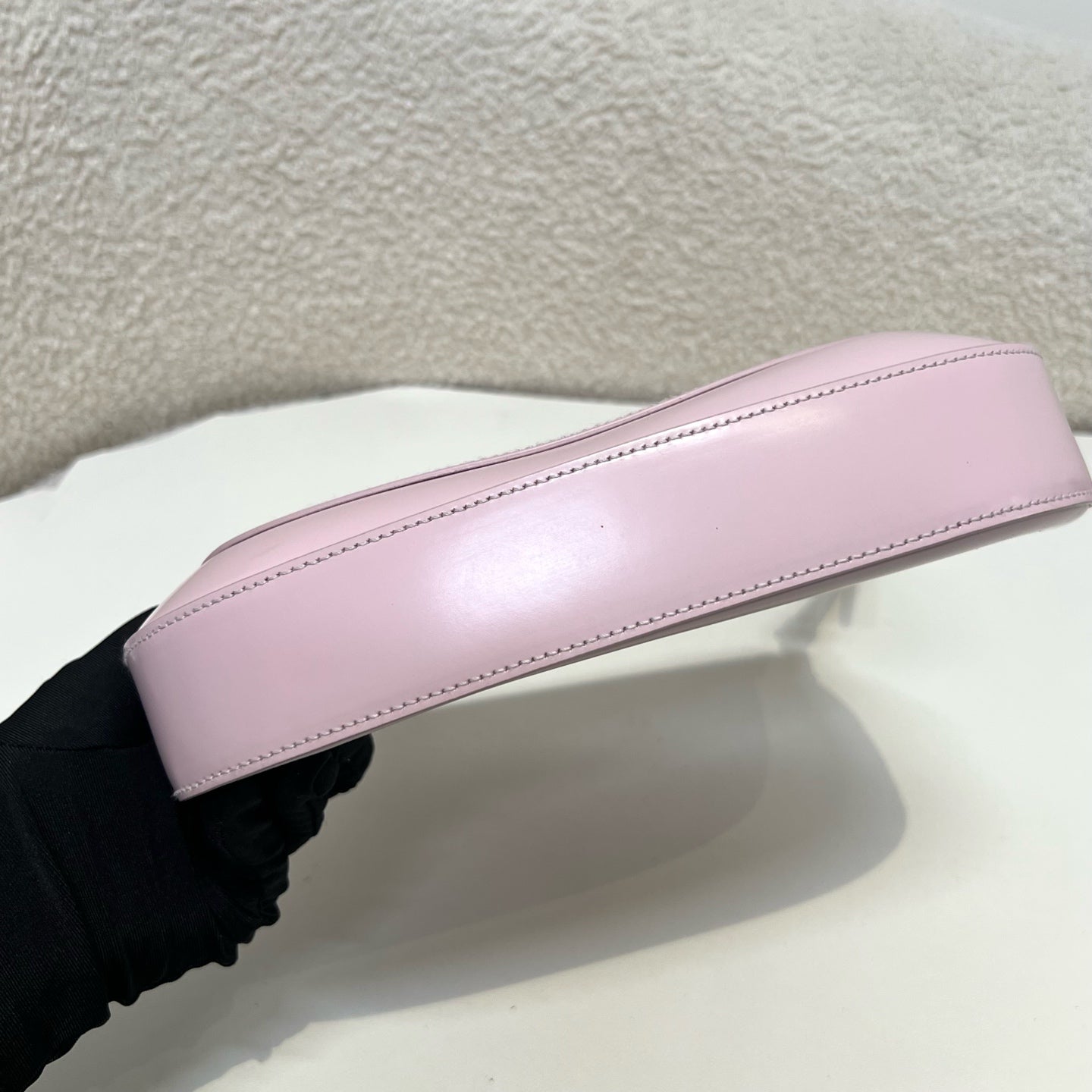 Prada - Cleo - Leather - Pink - (medium)