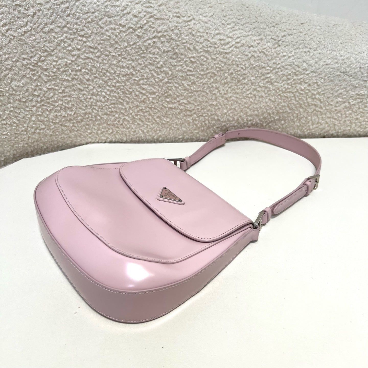 Prada - Cleo - Leather - Pink - (medium)