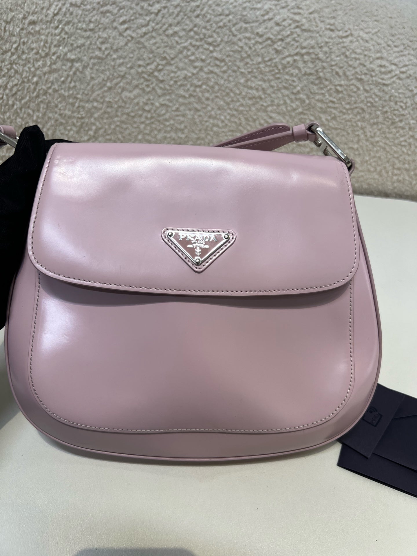 Prada - Cleo - Leather - Pink - (medium)