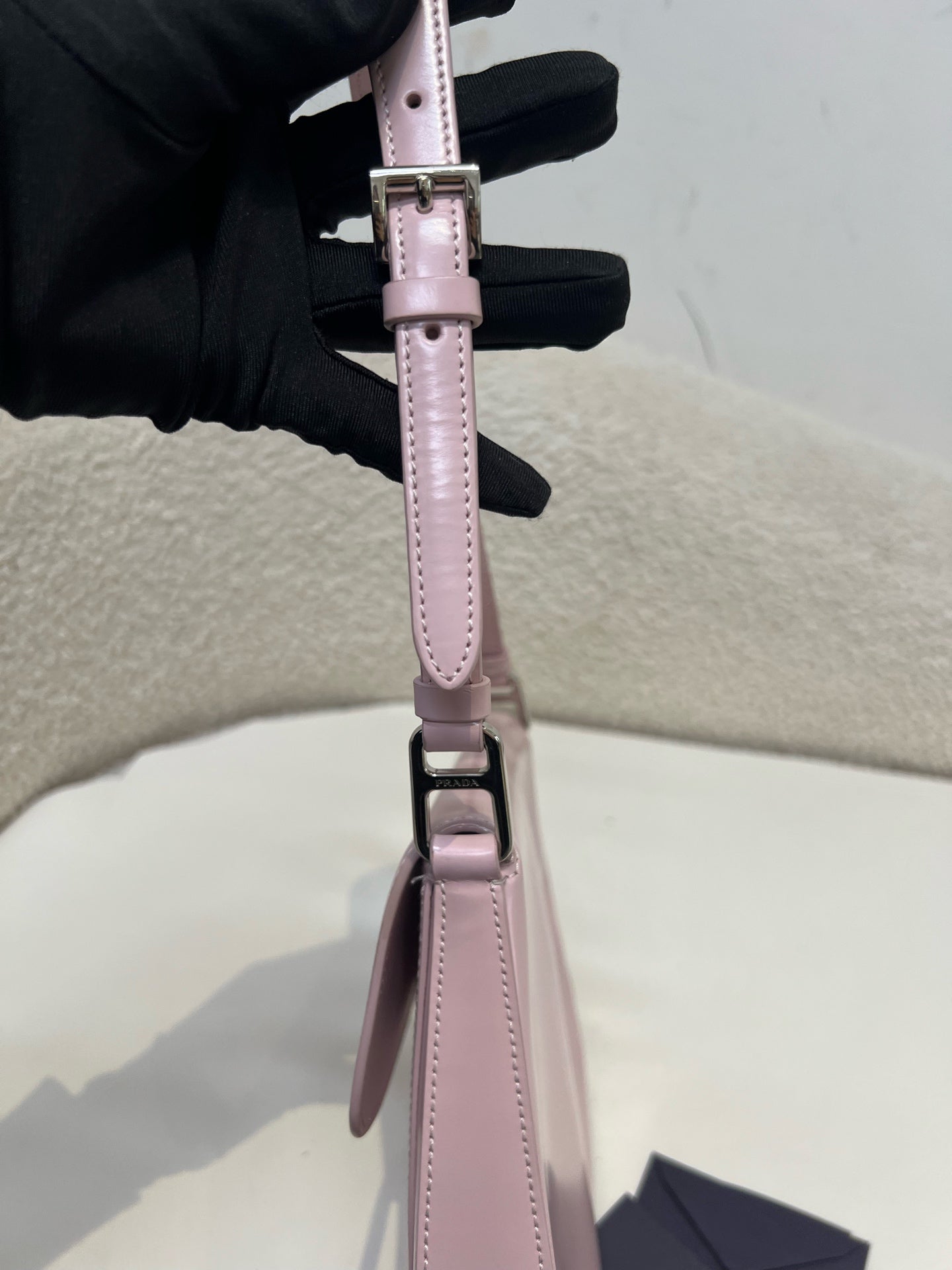 Prada - Cleo - Leather - Pink - (medium)