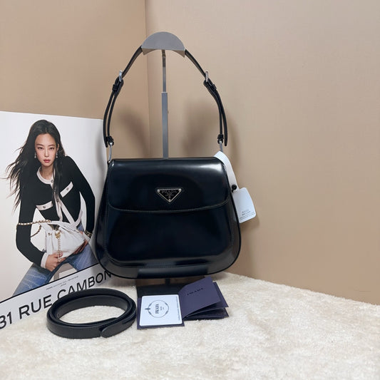 Prada - Cleo - Patent leather - Black - (Small)