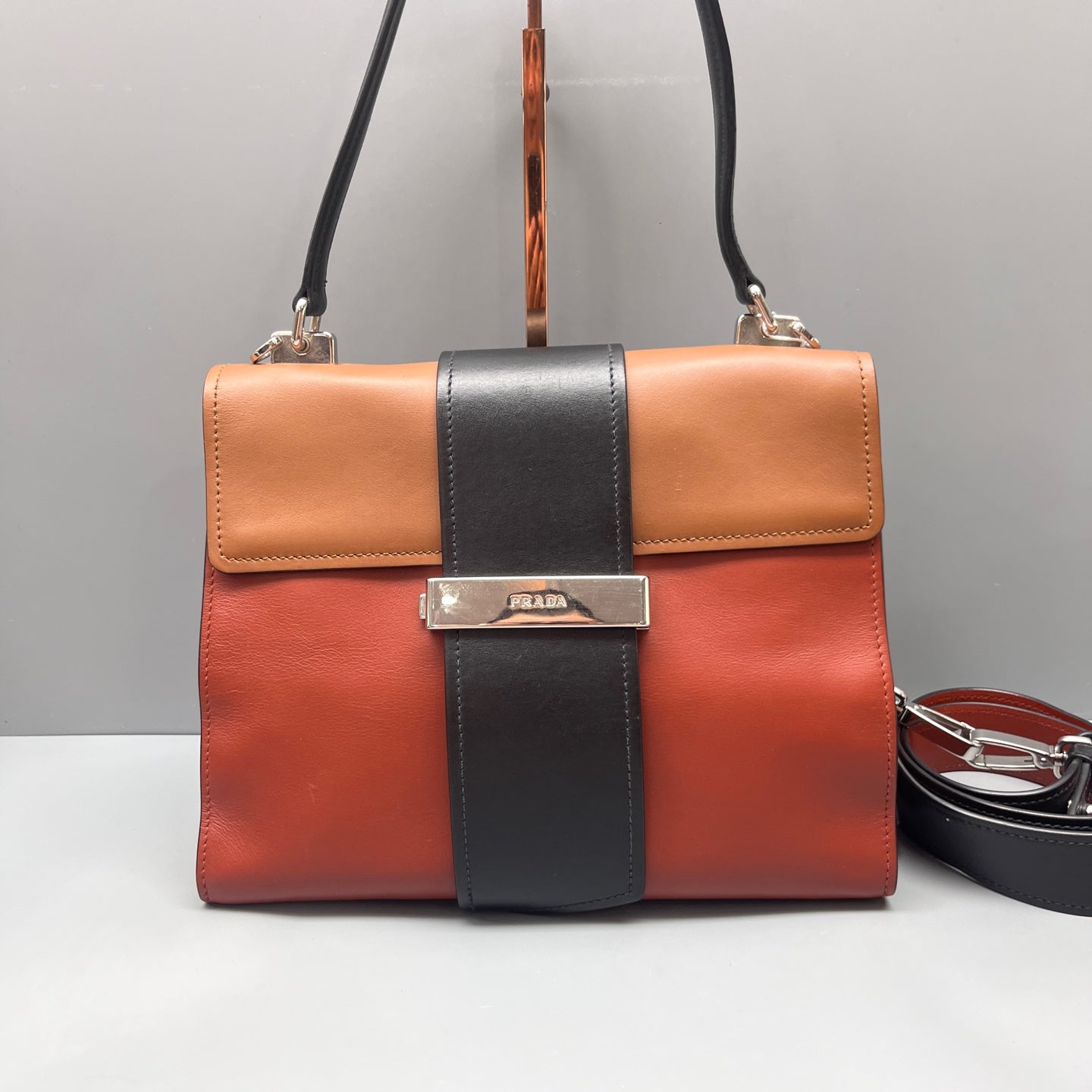 Prada - Color-Blocked Flap Satchel - Leather - Multicolour - (medium)