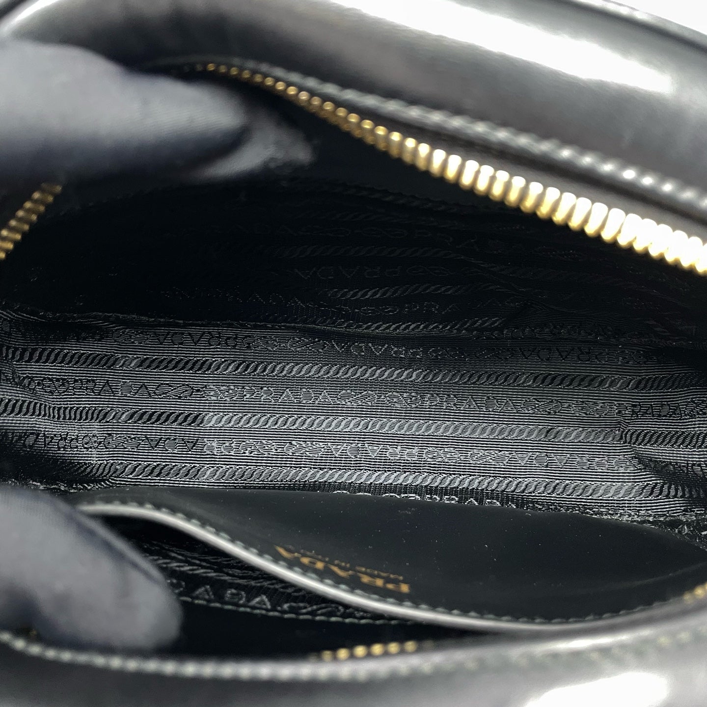 Prada - Diagramme - Leather - Black - (mini)