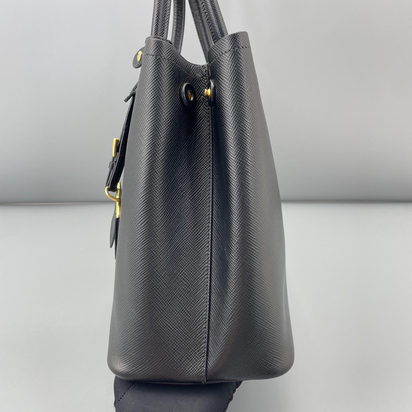Prada - Double - Leather - Black - (medium)
