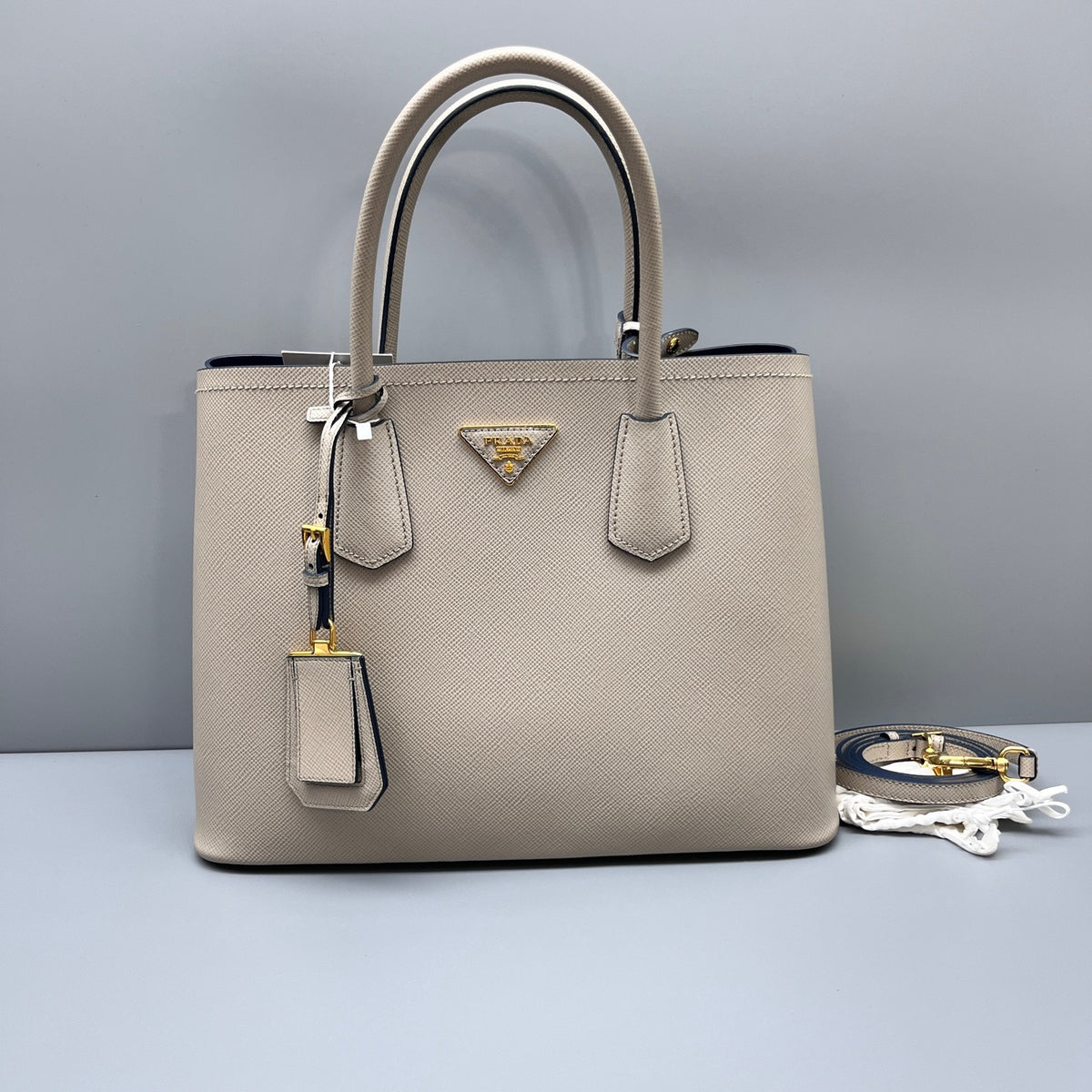 Prada - Double - Leather - Grey - (medium)