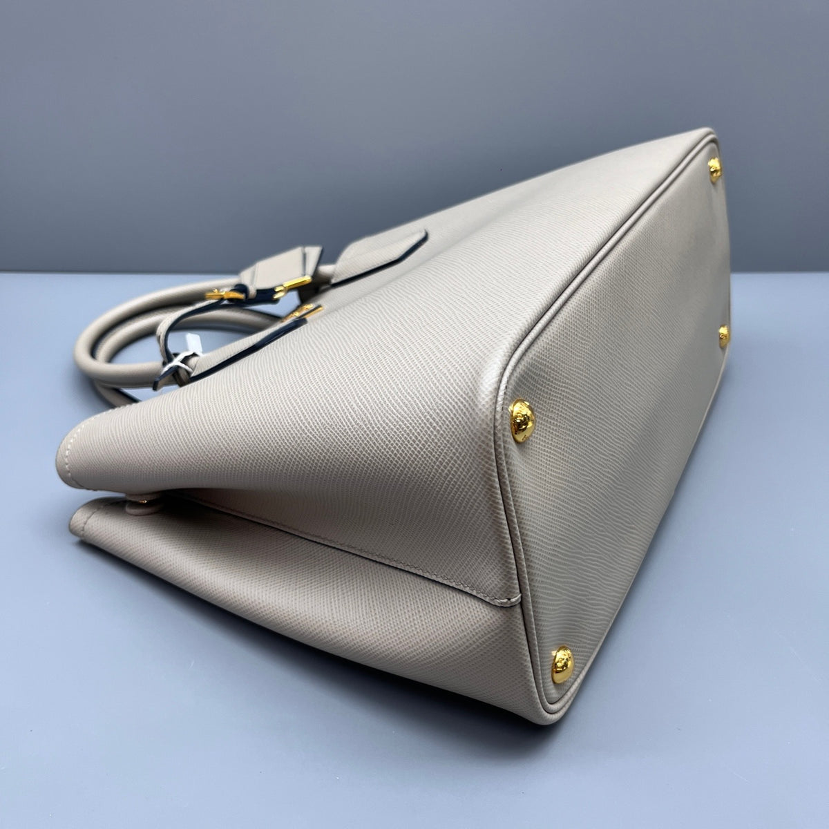 Prada - Double - Leather - Grey - (medium)