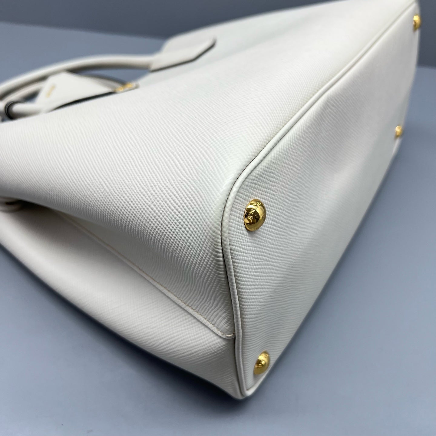Prada - Double - Leather - White - (medium)