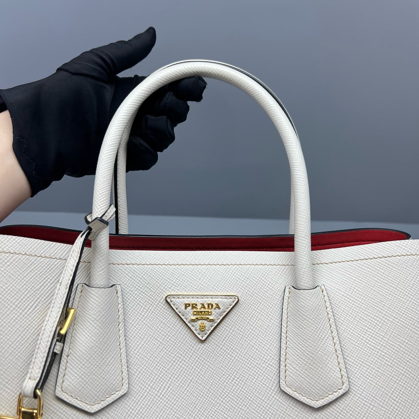 Prada - Double - Leather - White - (medium)
