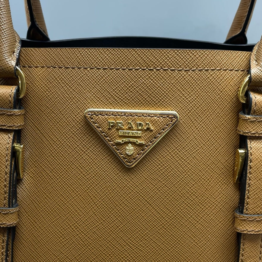 Prada - Double Tote Bag - Saffiano leather - Caramel with Gold-Tone Hardware - (Small)