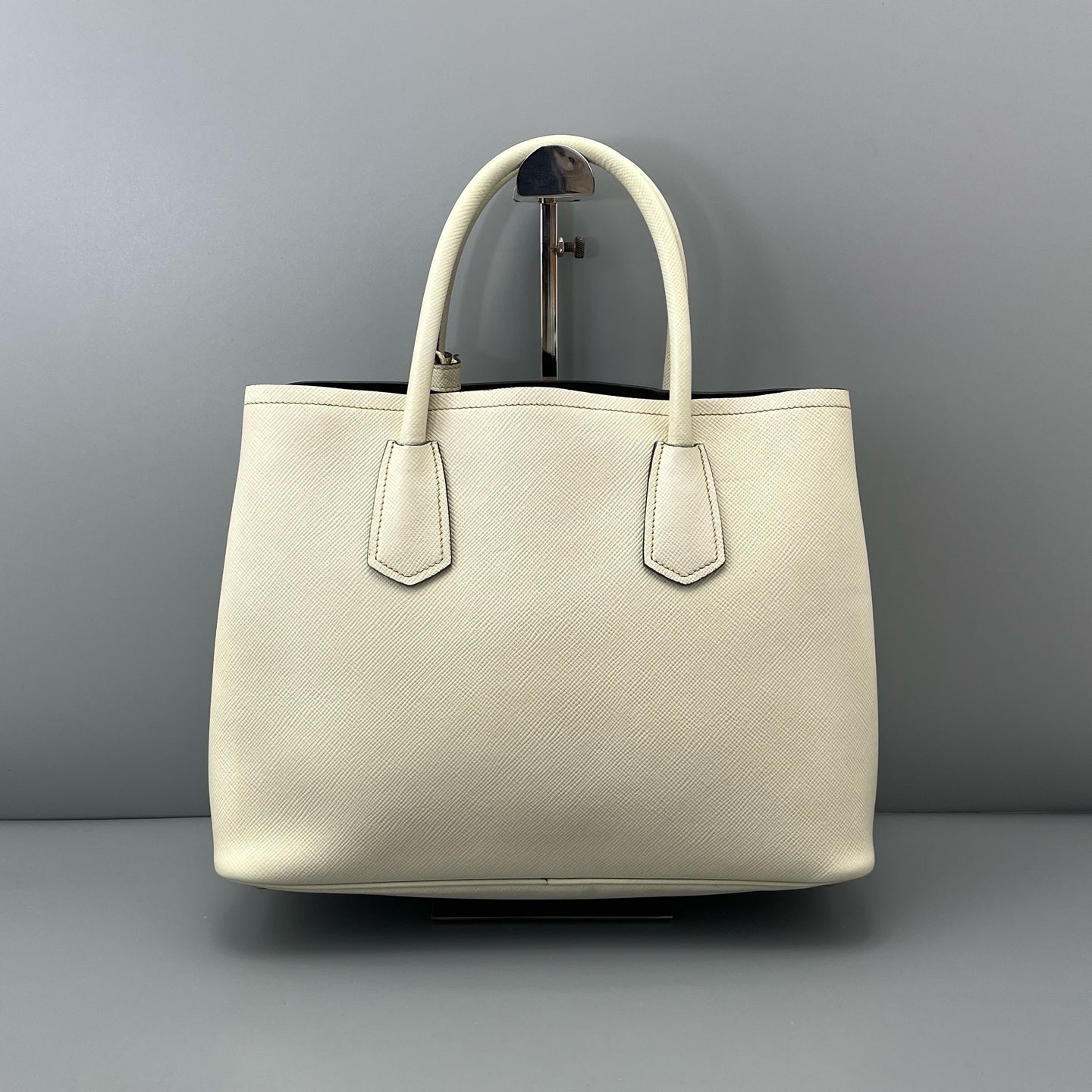 Prada - Double Tote - Leather - White - (medium)