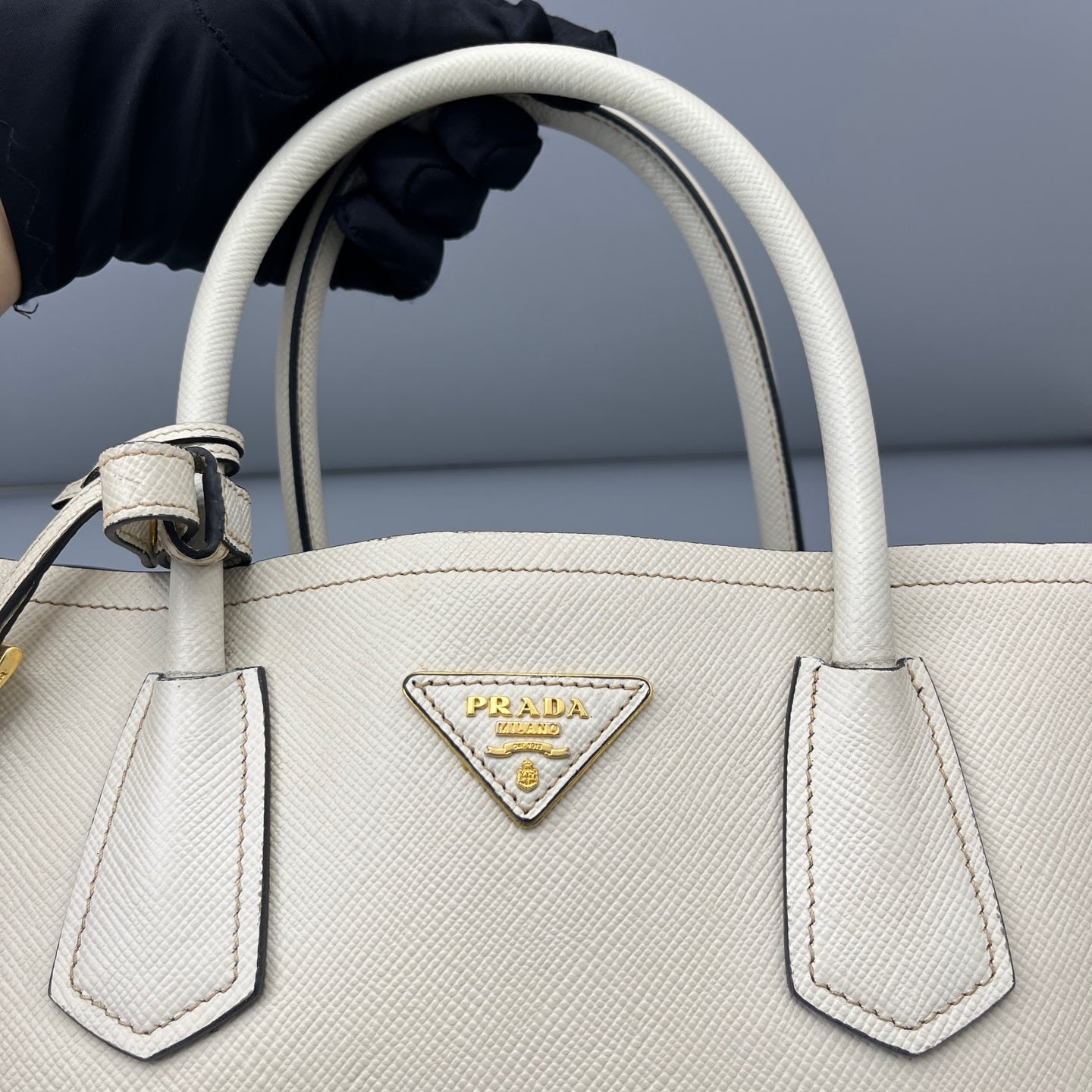 Prada - Double Tote - Leather - White - (medium)