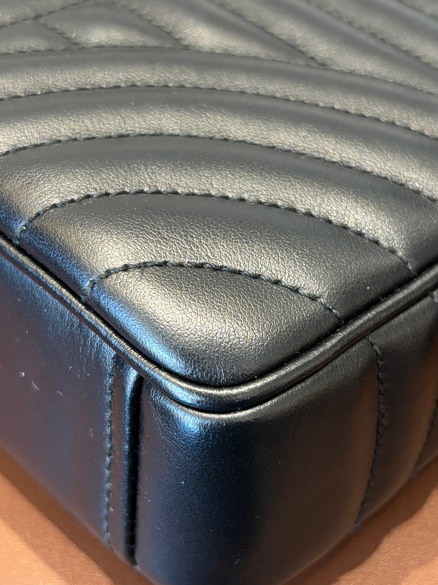 Prada - Flap Shoulder Bag - Leather - Black - (Other)