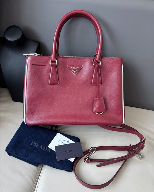 Prada - Galeria Tote - Leather - Burgundy - (medium)