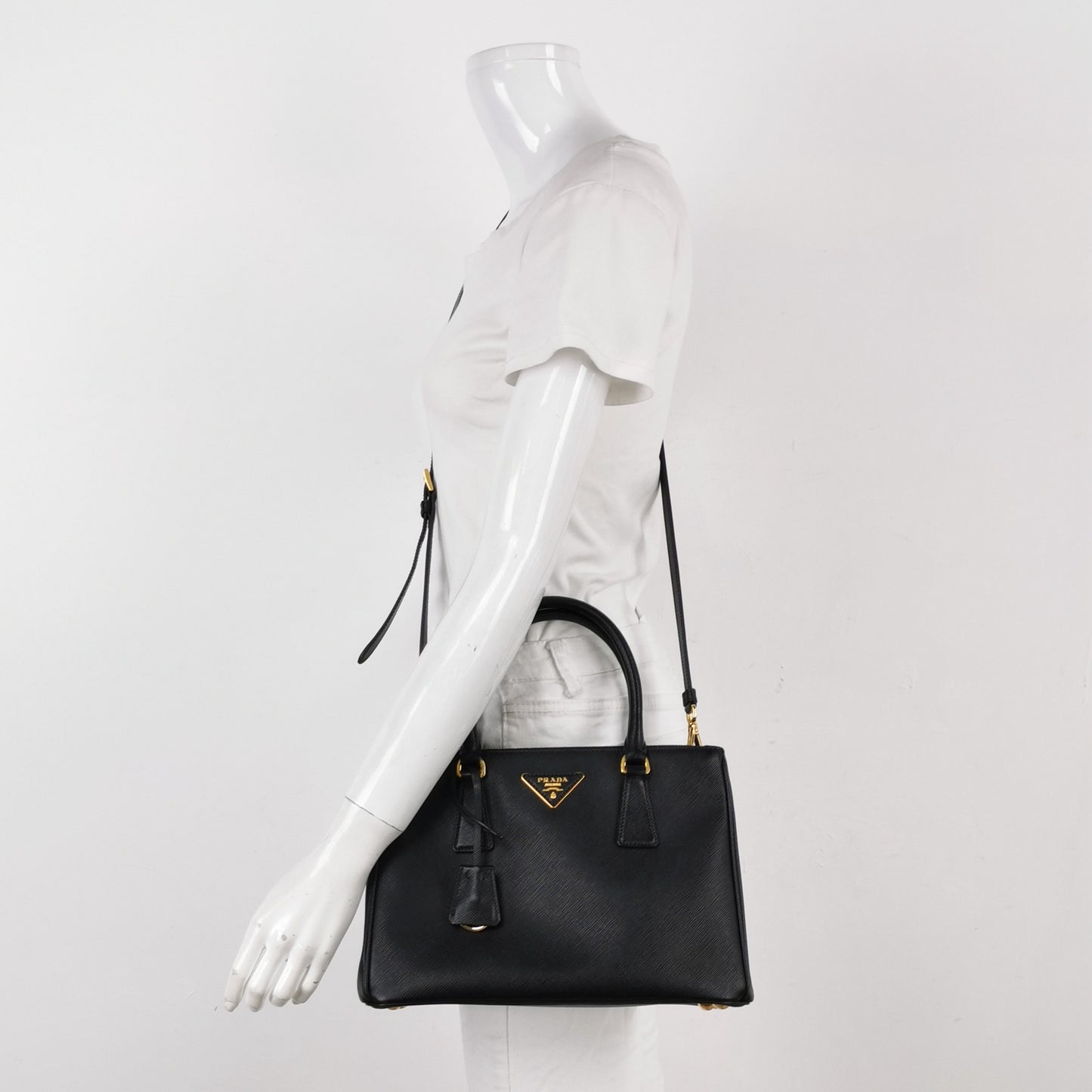 Prada - Galleria - Leather - Black