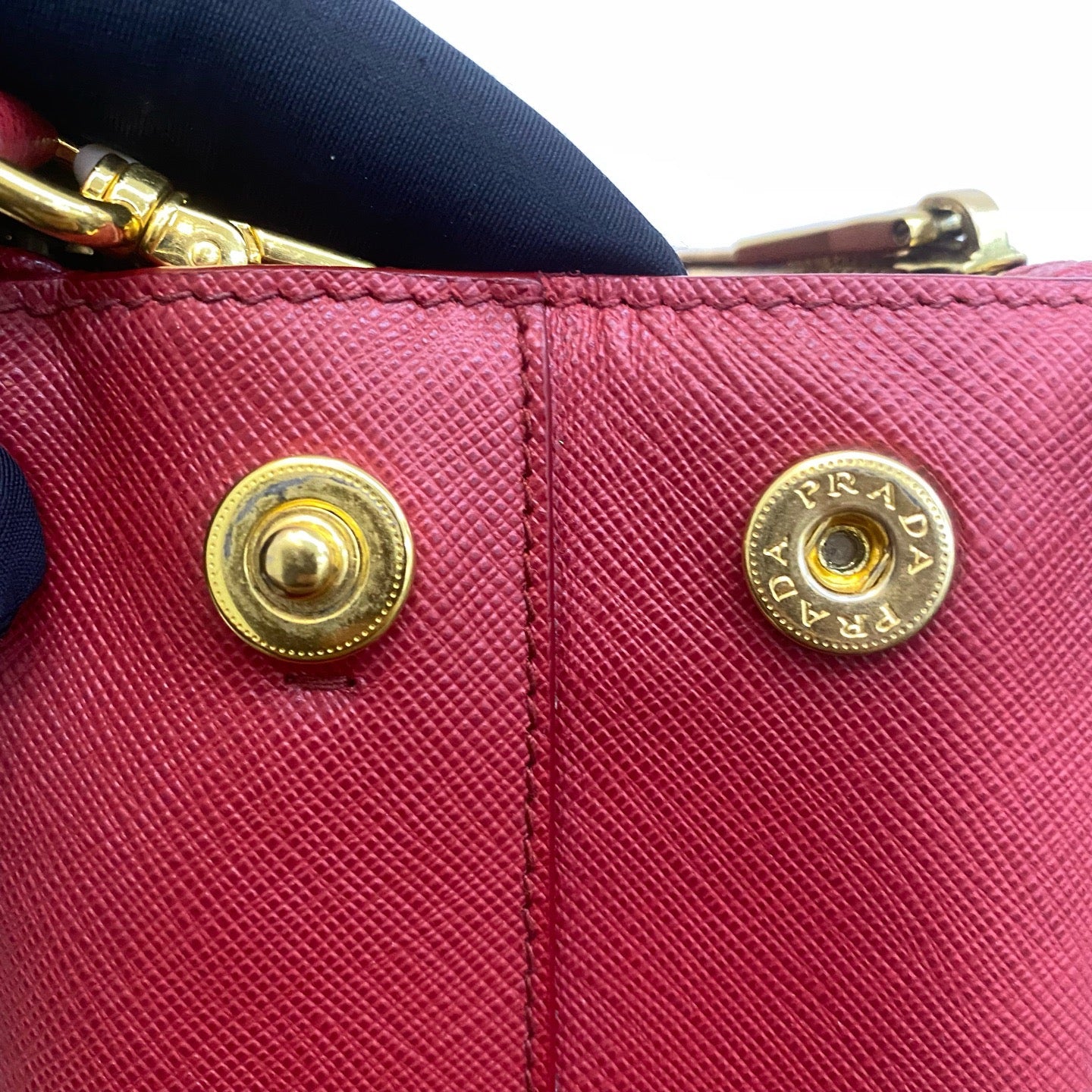 Prada - Galleria Bag - Saffiano leather - Red - (medium)