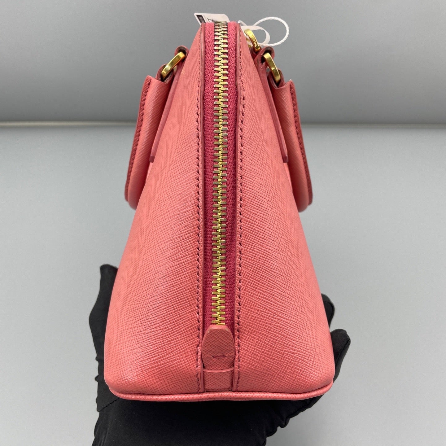 Prada - Galleria Dome Bag - Saffiano leather - Pink - (Small)