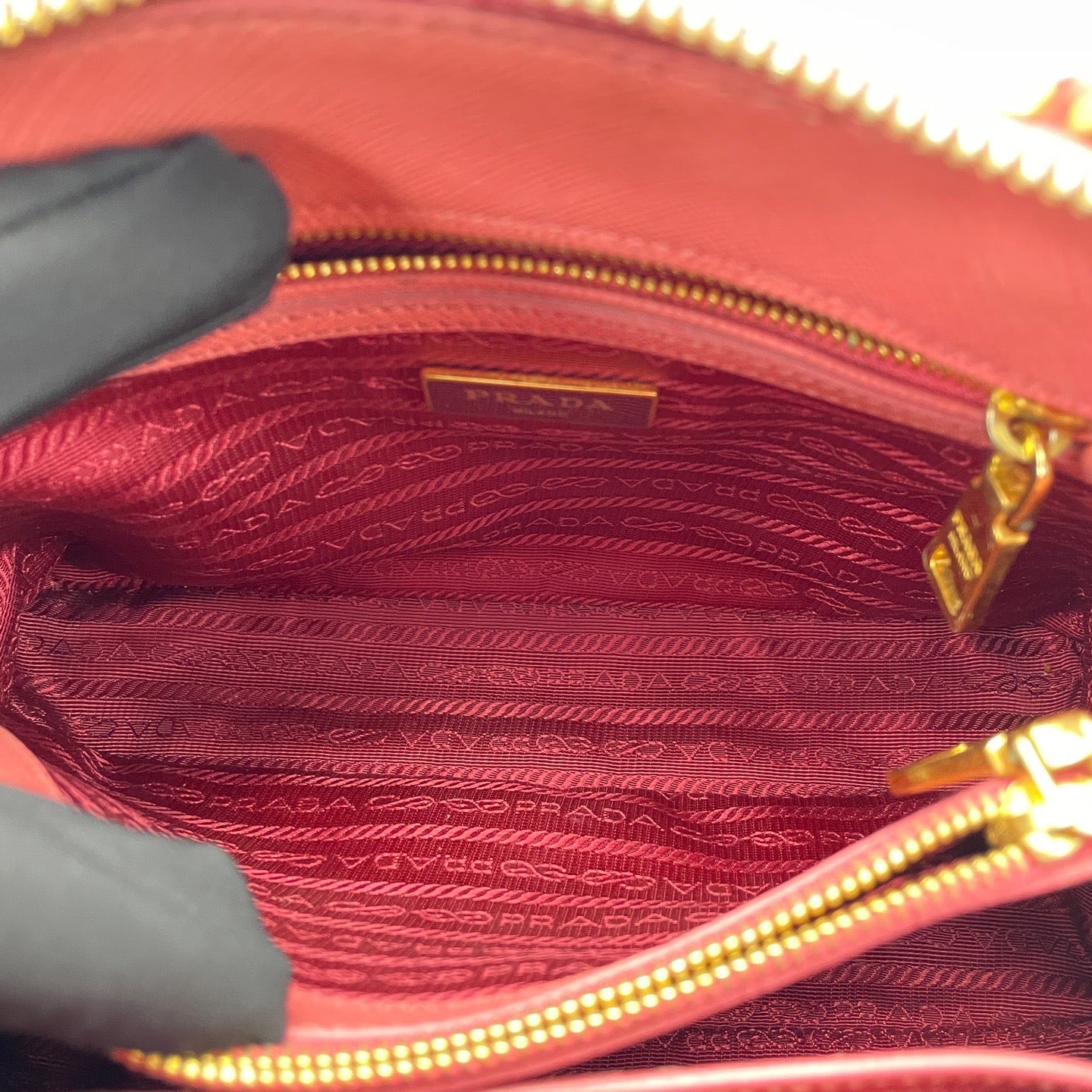 Prada - Galleria Dome Bag - Saffiano leather - Pink - (Small)