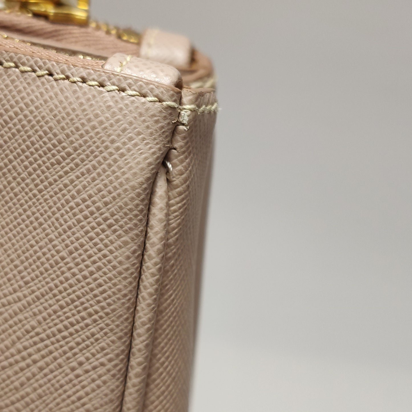 Prada - Galleria - Leather - Beige - (Large)