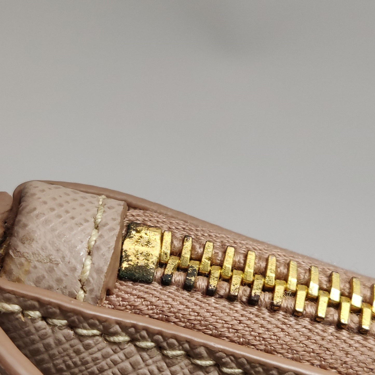 Prada - Galleria - Leather - Beige - (Large)